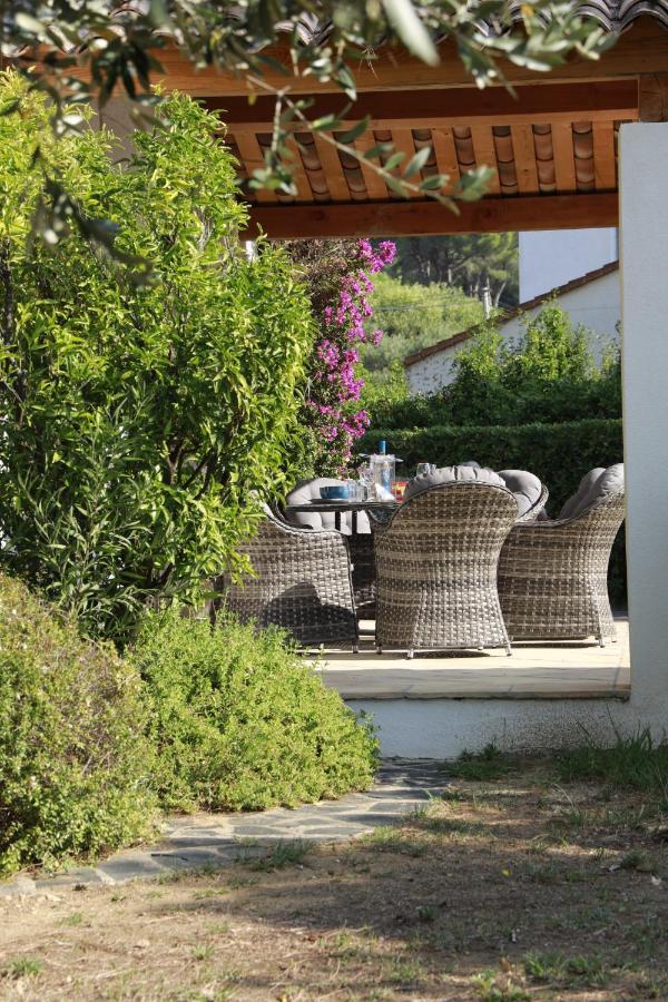 Maison Sous Les Pins Cavalaire-sur-Mer Exterior foto
