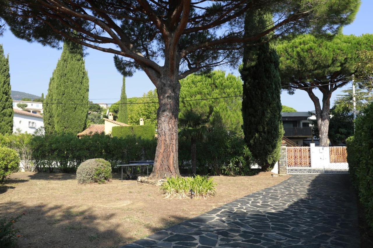 Maison Sous Les Pins Cavalaire-sur-Mer Exterior foto