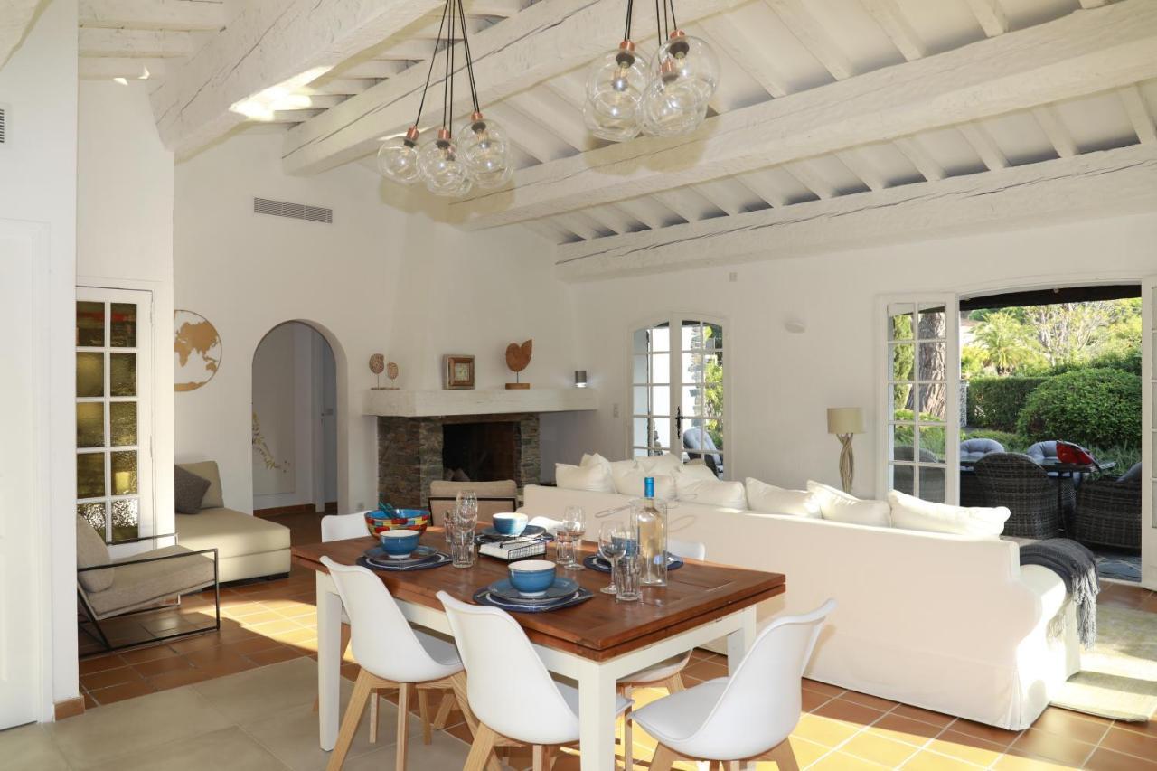 Maison Sous Les Pins Cavalaire-sur-Mer Exterior foto